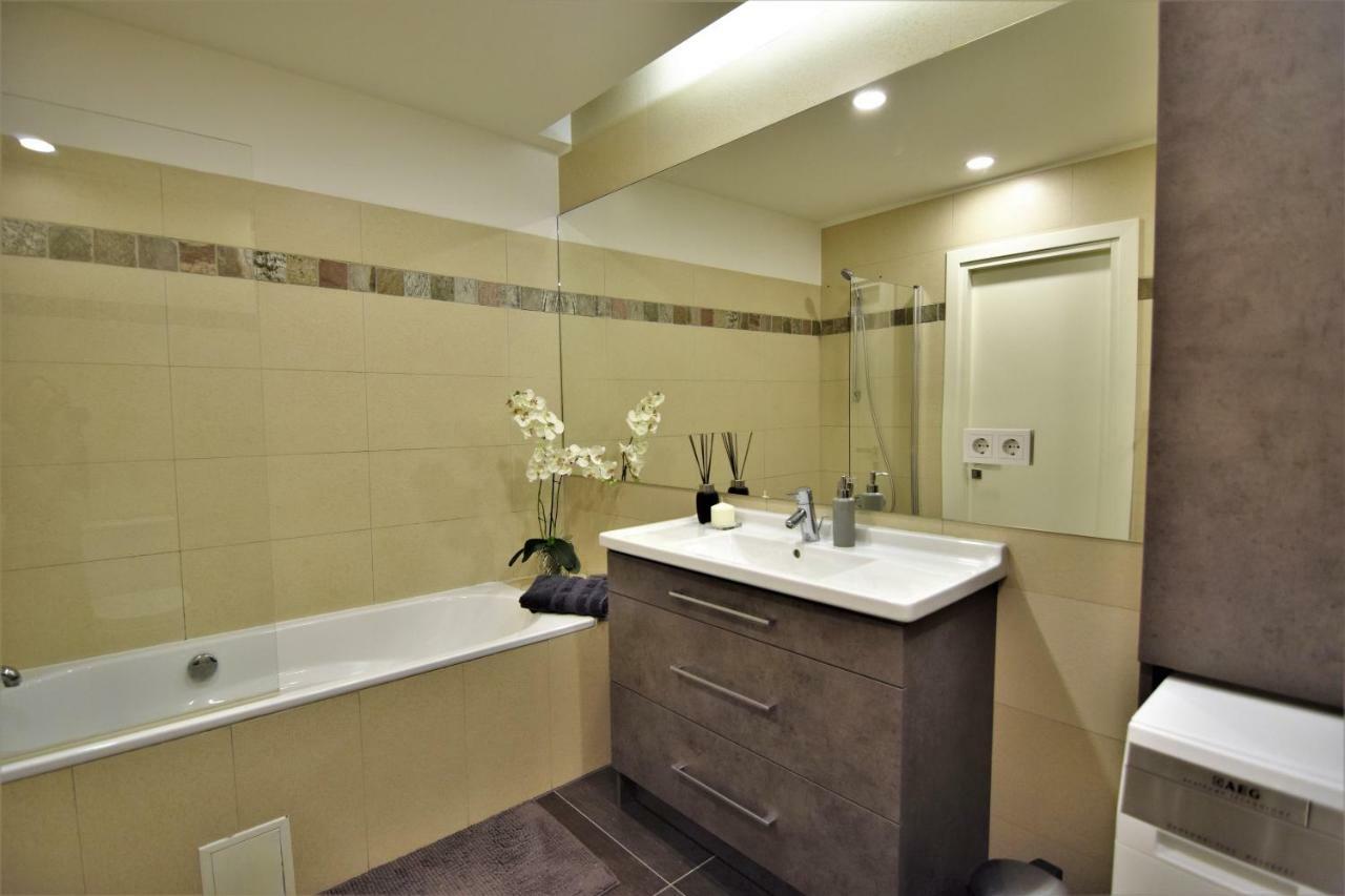 Europa Dream Apartment VNO Kültér fotó